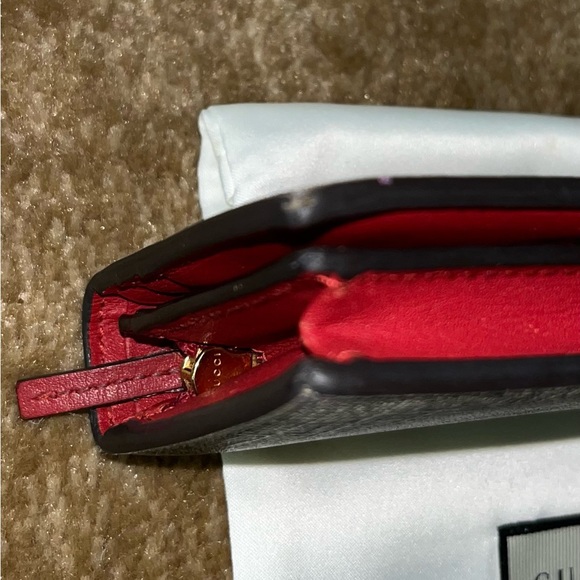 PRICE DROP!!
$300
(was $395)
Gucci 25th GG Supreme Bosco Wallet. - Picture 9 of 16
